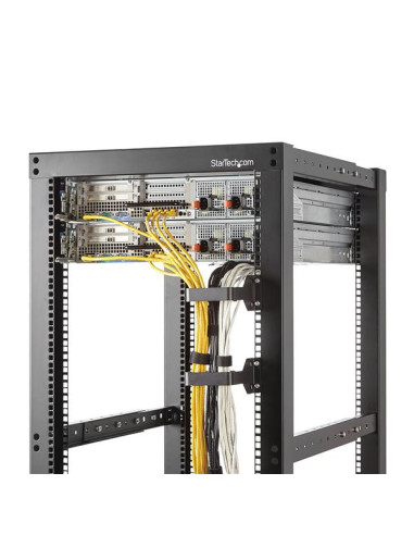 StarTech.com Anilla Pasacables en D Multi-Direccional para Gestión de Cableado en Armarios Racks - 6x10cm