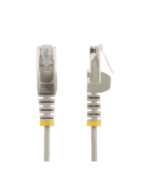 StarTech.com Cable Cat6 de 2,5m - Delgado - con Conectores RJ45 sin Enganches - Gris