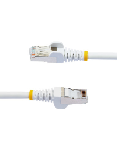 StarTech.com Cable de 0,5m de Red Ethernet CAT6a - Blanco - Low Smoke Zero Halogen (LSZH) - 10GbE - 500MHz - PoE++ de 100W -