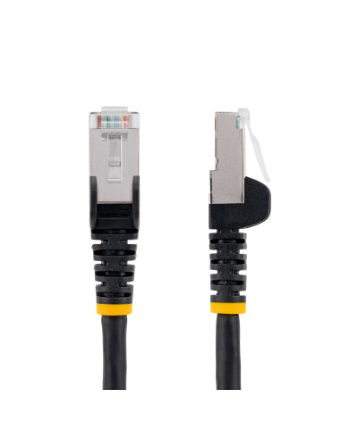 StarTech.com Cable de 0,5m de Red Ethernet CAT6a - Negro - Low Smoke Zero Halogen (LSZH) - 10GbE - 500MHz - PoE++ de 100W -