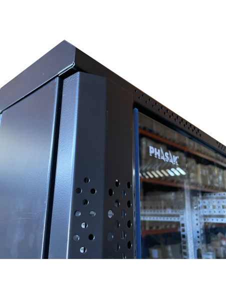 Phasak Armario Rack PRO 19" 37U 600 x 600 negro con ventilación - PHO 6637 (desmontado)