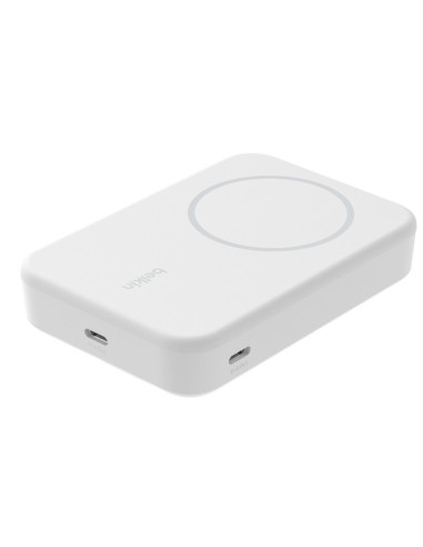 Belkin BoostCharge Pro Cargador inalámbrico Blanco