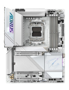 GIGABYTE X870E AORUS PRO ICE Placa Base - Soporta CPUs AMD Ryzen 9000, 16+2+2 Fases VRM Digital, hasta 8000MHz DDR5 (OC), 2