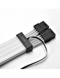 Lian Li Strimer Plus 8 Pin 0,3 m 2