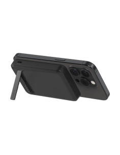 Belkin BoostCharge Pro Cargador inalámbrico Negro 2