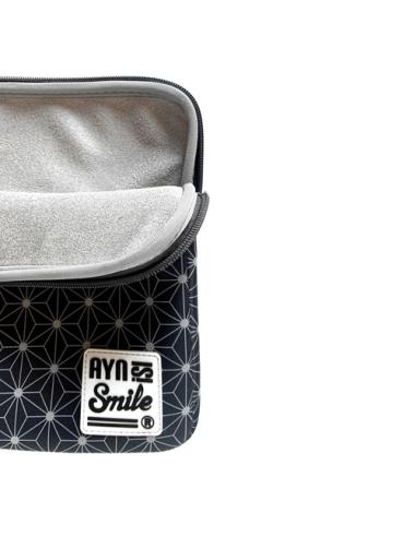 Smile Funda Sleeve para Portátil hasta 13.3 pulgadas Neo Nipon de Neopreno color Negro