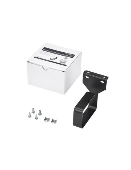 StarTech.com Anilla Pasacables en D Multi-Direccional para Gestión de Cableado en Armarios Racks - 6x10cm