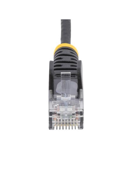 StarTech.com Cable Cat6 de 2,5m - Delgado - con Conectores RJ45 sin Enganches - Negro
