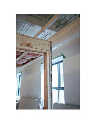 StarTech.com 100 Clips de Gestión de Cableado Adhesivos - Negro - Organizador de Cableado para Escritorios/Oficinas - Mordaza de