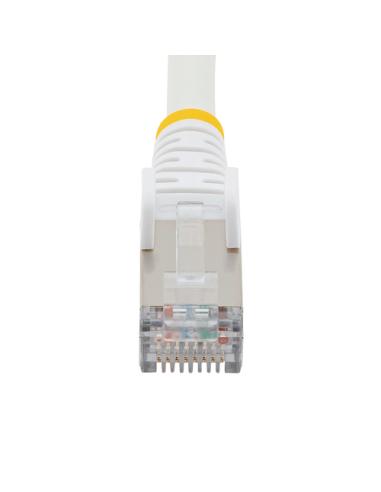 StarTech.com Cable de 2m de Red Ethernet CAT6a - Blanco - Low Smoke Zero Halogen (LSZH) - 10GbE - 500MHz - PoE++ de 100W - Snagl