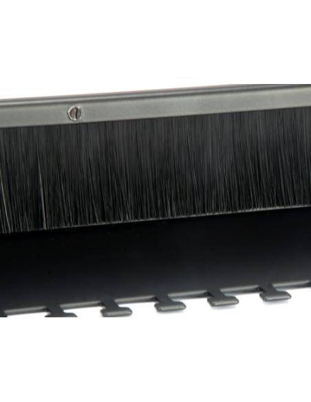 Equip 327413 accesorio de bastidor Panel pasacables con cepillo