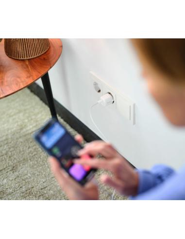 Trust Maxo Universal Blanco Corriente alterna Interior