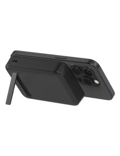 Belkin BoostCharge Pro Cargador inalámbrico Negro 2