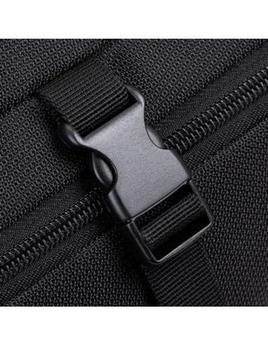Rivacase 8461 43,9 cm (17.3") Mochila Negro