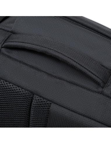 Rivacase 8461 43,9 cm (17.3") Mochila Negro
