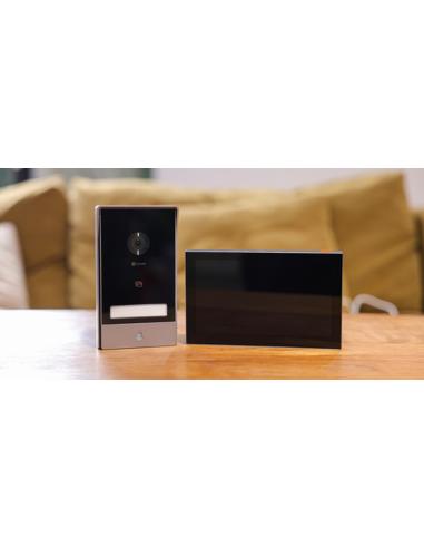 EZVIZ HP7 sistema de intercomunicación de video 17,8 cm (7") Negro, Plata