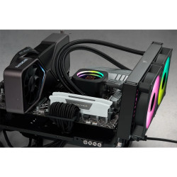 Corsair CMK32GX5M2E6000C36W Vengeance , 32 GB, 2 x 16 GB, DDR5, 6000 MHz, 288-pin DIMM, Blanco 2