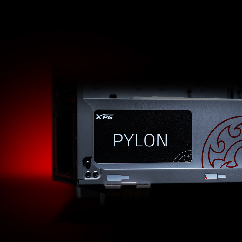 XPG 75260131 Fuente de Alimentación PYLON 650W, 650 W, 100 - 240 V, 50 - 60 Hz, 8/4 A, Activo, 110 W