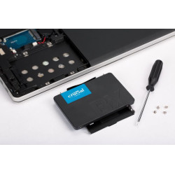 Crucial CT240BX500SSD1 BX500, 240 GB, 2.5", 540 MB/s, 6 Gbit/s 2