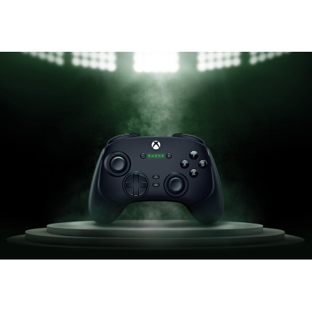 Razer RZ06-05200100-R3M1 Wolverine V3 Pro, Gamepad, PC, Xbox Series S, Xbox Series X, Analógico, Inalámbrico y alámbrico,