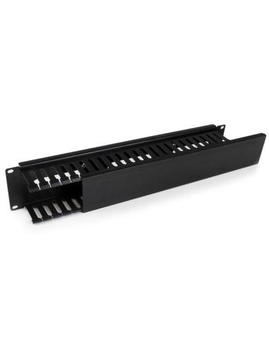 StarTech.com Panel Canaleta Horizontal de 2U con Cubierta para Gestión de Cableado en Racks y Perforaciones Laterales