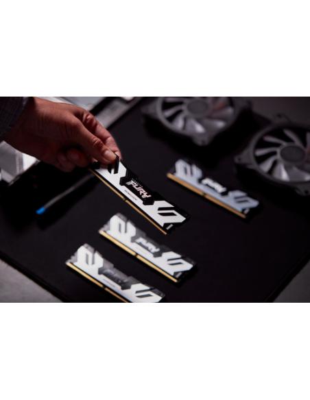 Kingston Technology FURY 16 GB 6400 MT/s DDR5 CL32 DIMM Renegade White XMP