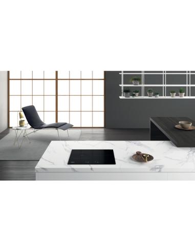 Whirlpool WB Q4860 NE hobs Negro Integrado 59 cm Con placa de inducción 3 zona(s)