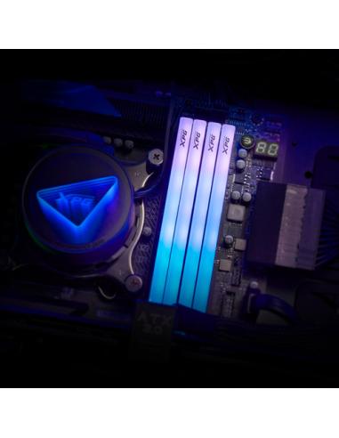XPG LANCER BLADE RGB módulo de memoria 32 GB 2 x 16 GB DDR5 288-pin DIMM ECC
