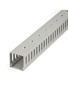 StarTech.com Canaleta para Cableado con Ranura Abierta y Tapa, 50 mm An x 50 mm Al - 2 m Lar - Ranuras de 8 mm, Cubierta de PVC  2